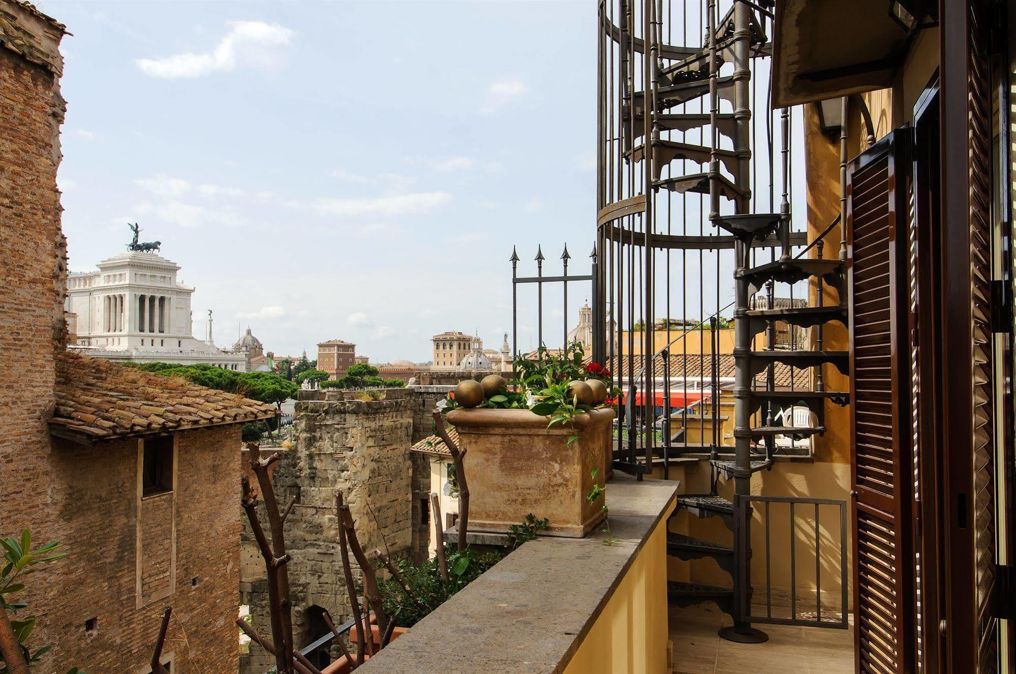 Made In Rome Luxury Affittacamere Luaran gambar