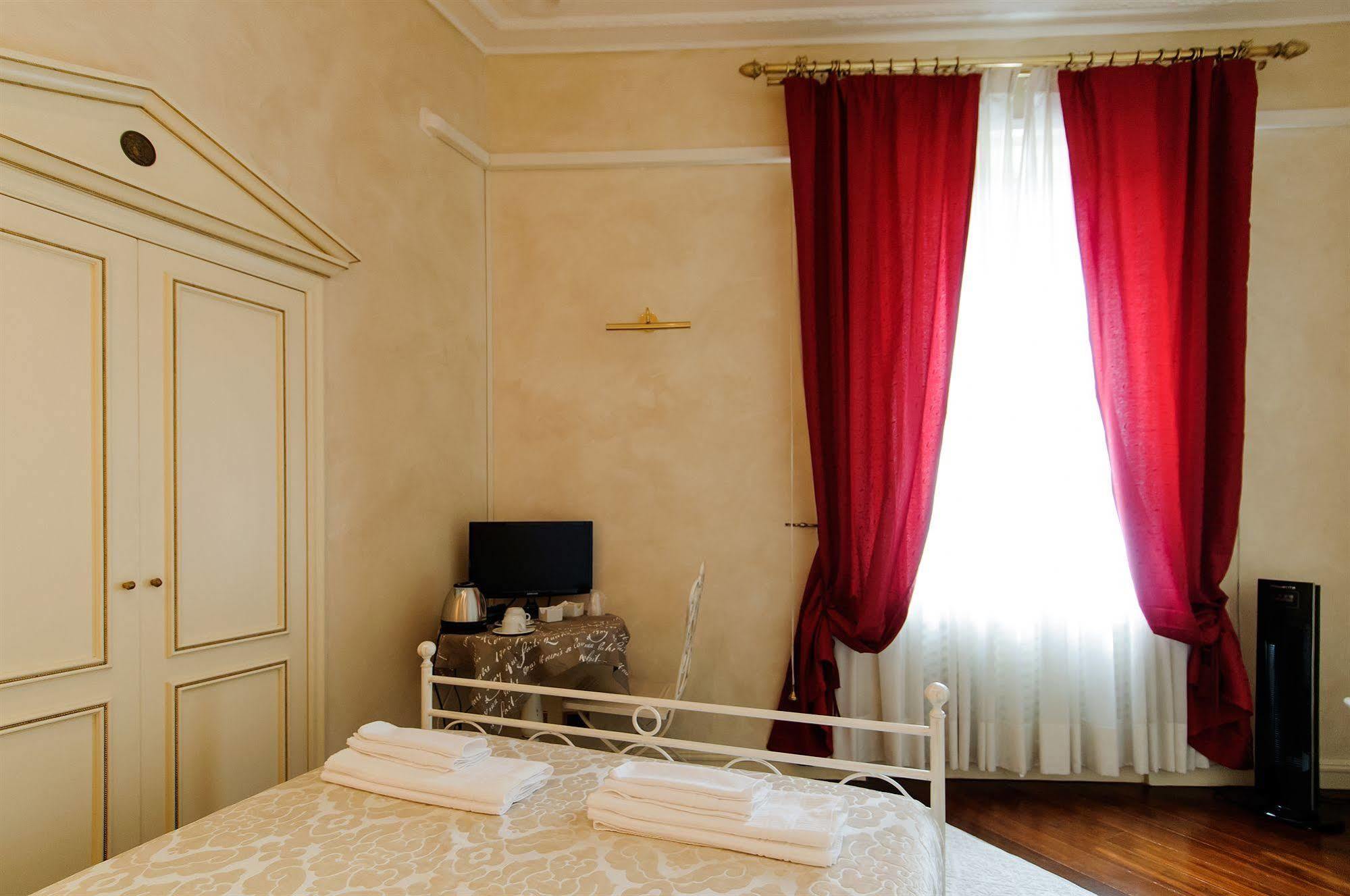 Made In Rome Luxury Affittacamere Luaran gambar