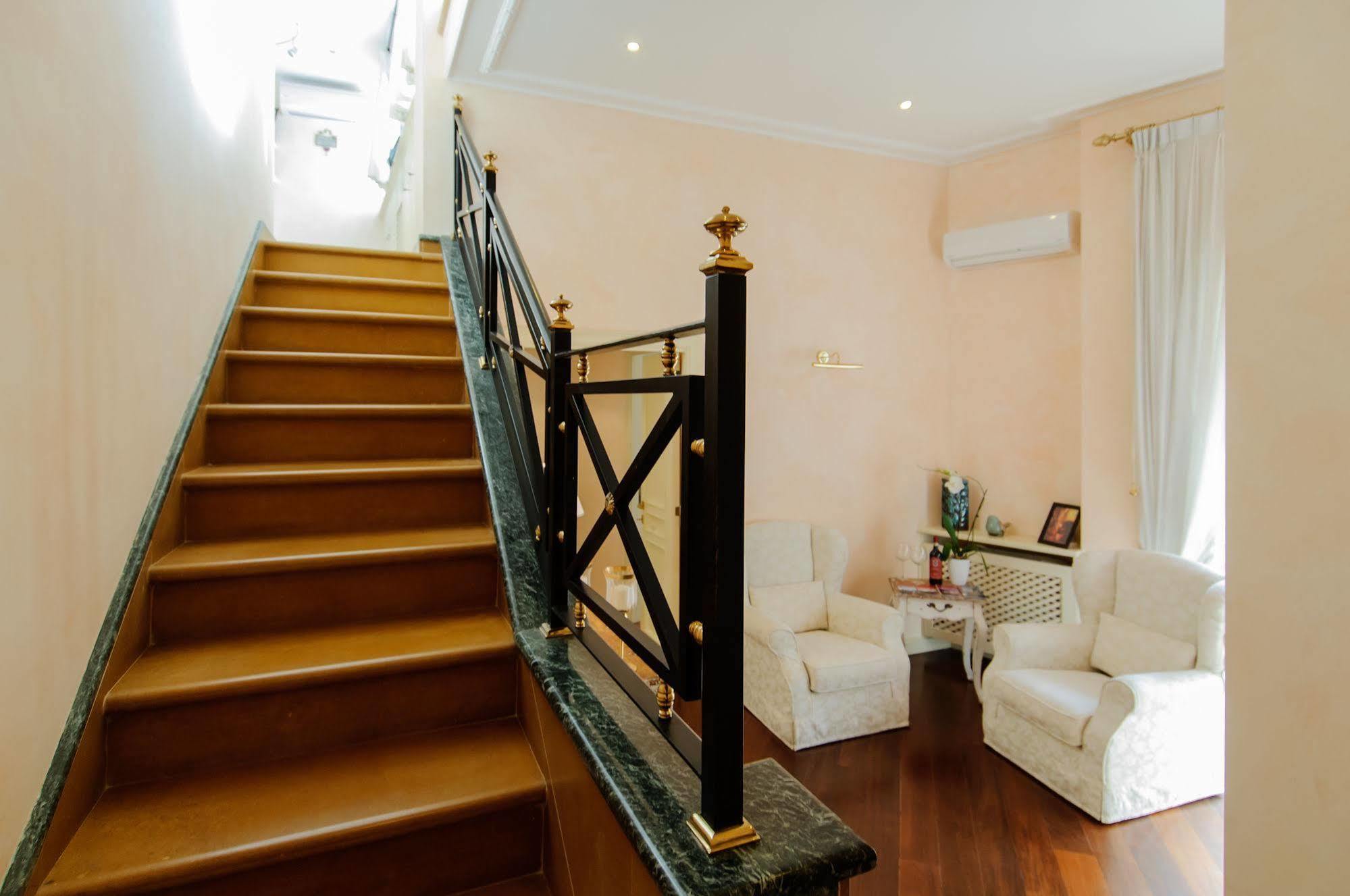 Made In Rome Luxury Affittacamere Luaran gambar